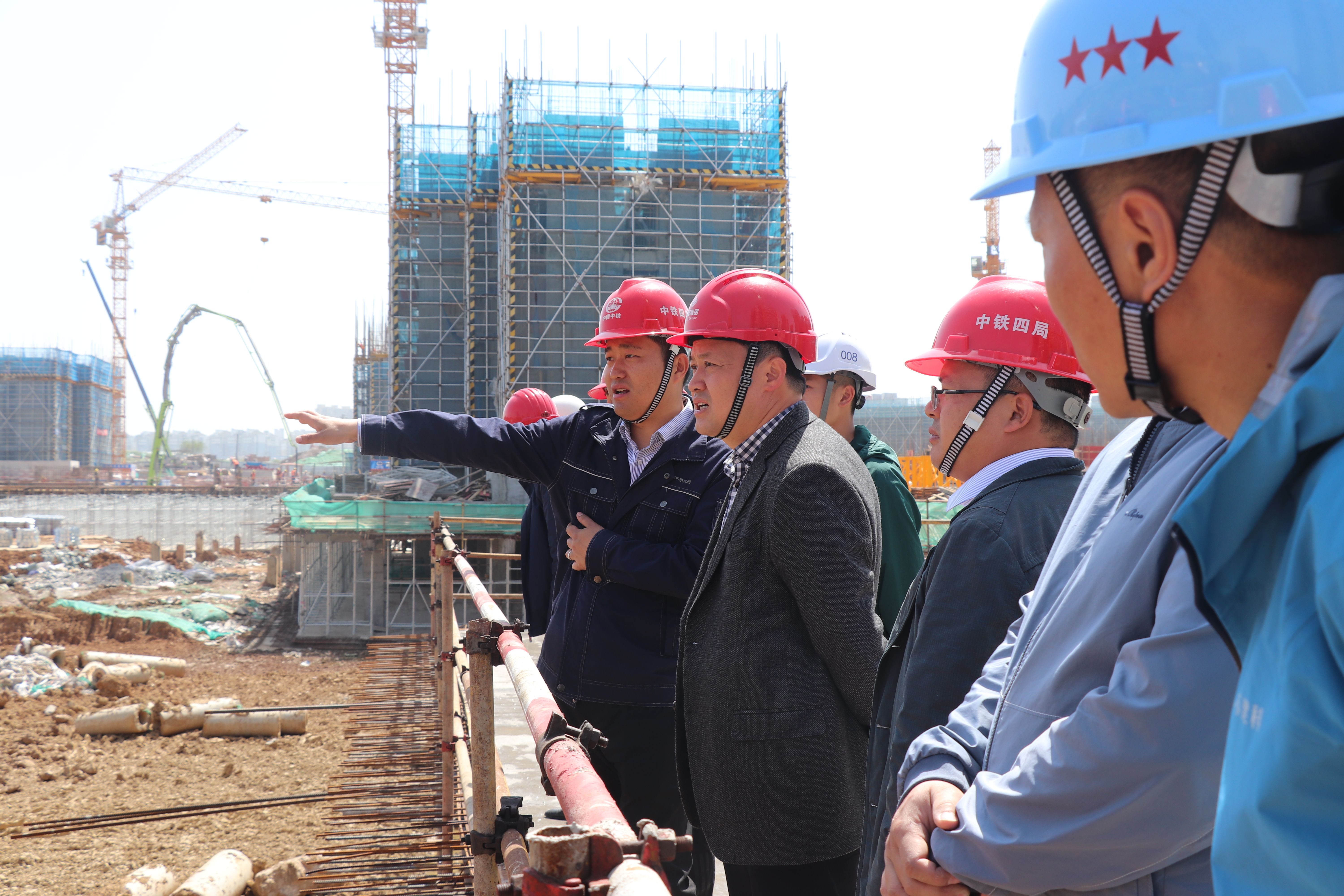 确保修建工地清静生产平稳 腾博会专业服务诚信为本集团开展节前清静生产大检查