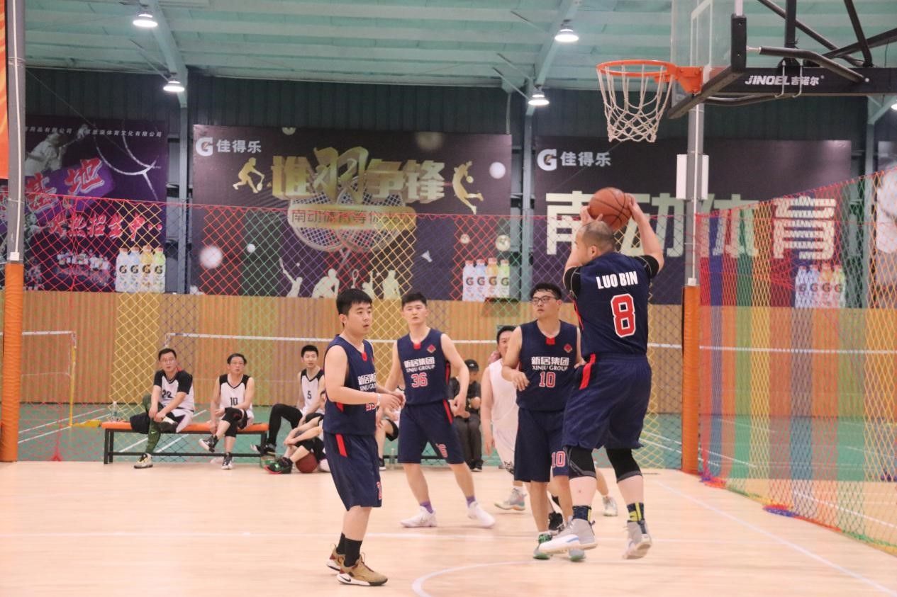 展示精神风范 增强相同交流——首届“腾博会专业服务诚信为本杯篮球约请赛”开幕