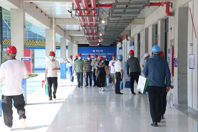 ÐÞ½¨Ê©¹¤¡°ºÚ¿Æ¼¼¡±´òÔìÂÌÉ«ÖÇ»ÛÊ÷Ä£ÐÂÑù±¾