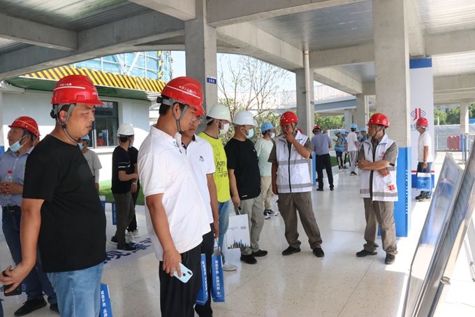 ÐÞ½¨Ê©¹¤¡°ºÚ¿Æ¼¼¡±´òÔìÂÌÉ«ÖÇ»ÛÊ÷Ä£ÐÂÑù±¾