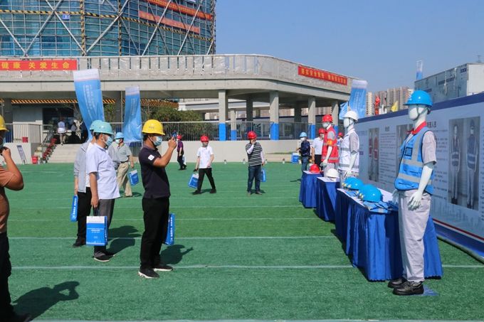 ÐÞ½¨Ê©¹¤¡°ºÚ¿Æ¼¼¡±´òÔìÂÌÉ«ÖÇ»ÛÊ÷Ä£ÐÂÑù±¾