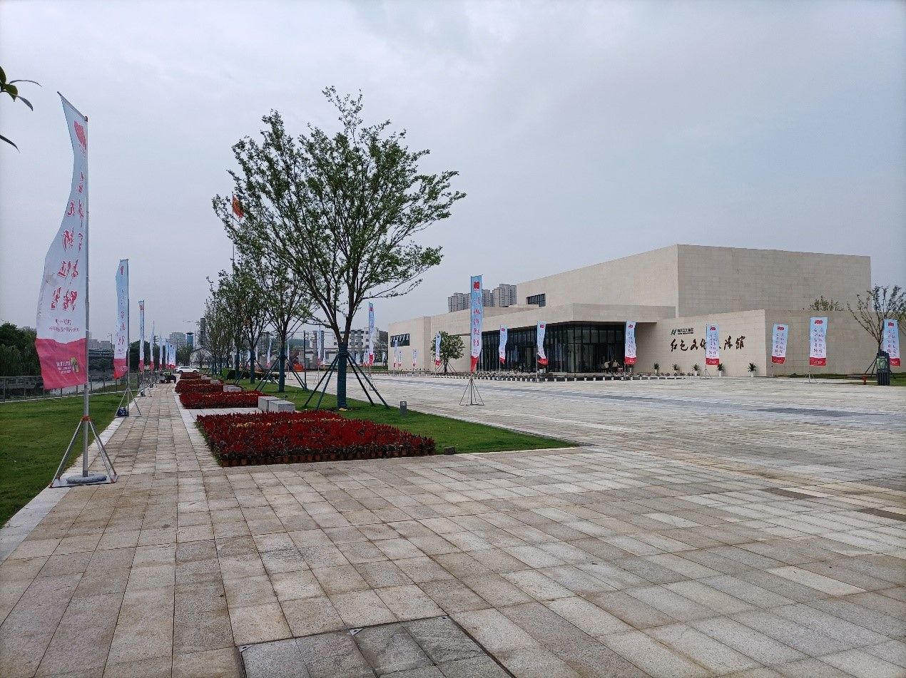 �����ɫ�Ļ���Ʒ��  ����������ɫ�㳡��Ŀ����