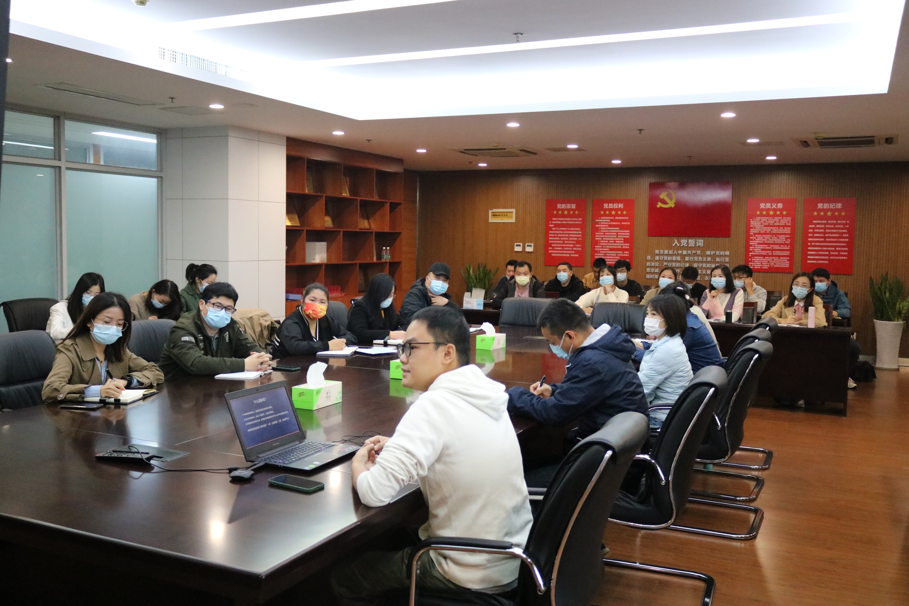 ��չ������ѵ  ����Ա���ۺ�����