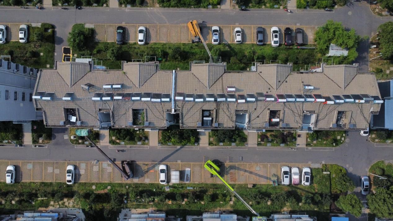 ������Ϊ����ɫ���������������Ͼ�С���Ҹ�����ɫ��