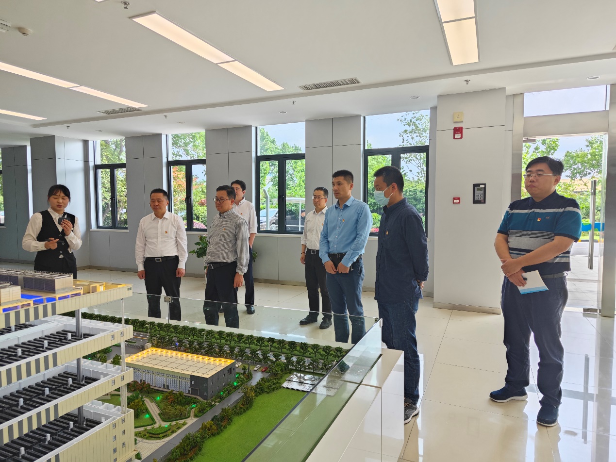 ͬı��������  Я�ֽ�Թ��� �����ڲ���רҵ�������Ϊ�������й��ƶ���������ǩԼ��ʽ